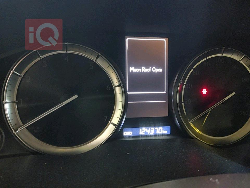 لێکزس LX